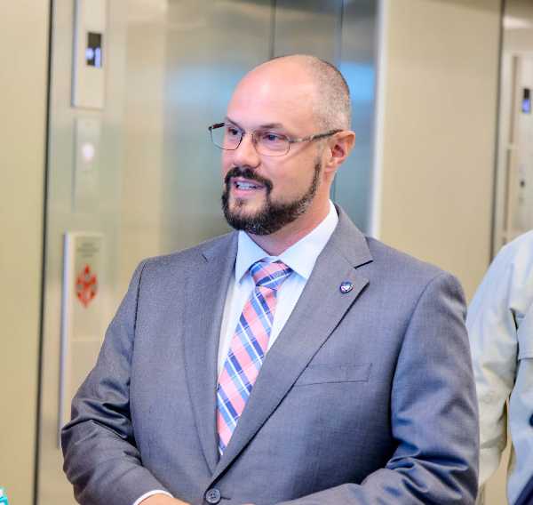 Mayor Stuart Tettemer