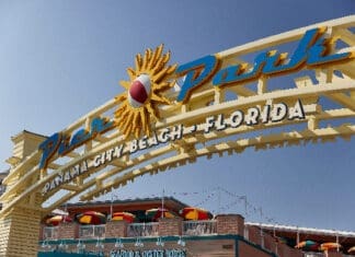Pier Park Signage