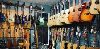 Austins Guitars