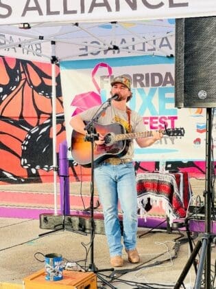 Bay Arts Flluxe Gage Cowart