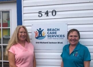 Beach Care Services Donna Cherry Left And Christine Bennett Volunteer